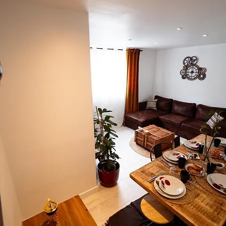 Bright Modern, Near Center And 10 Min From Beaches Brest Exterior photo